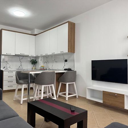 Orkidea Apartments Golem  Bagian luar foto