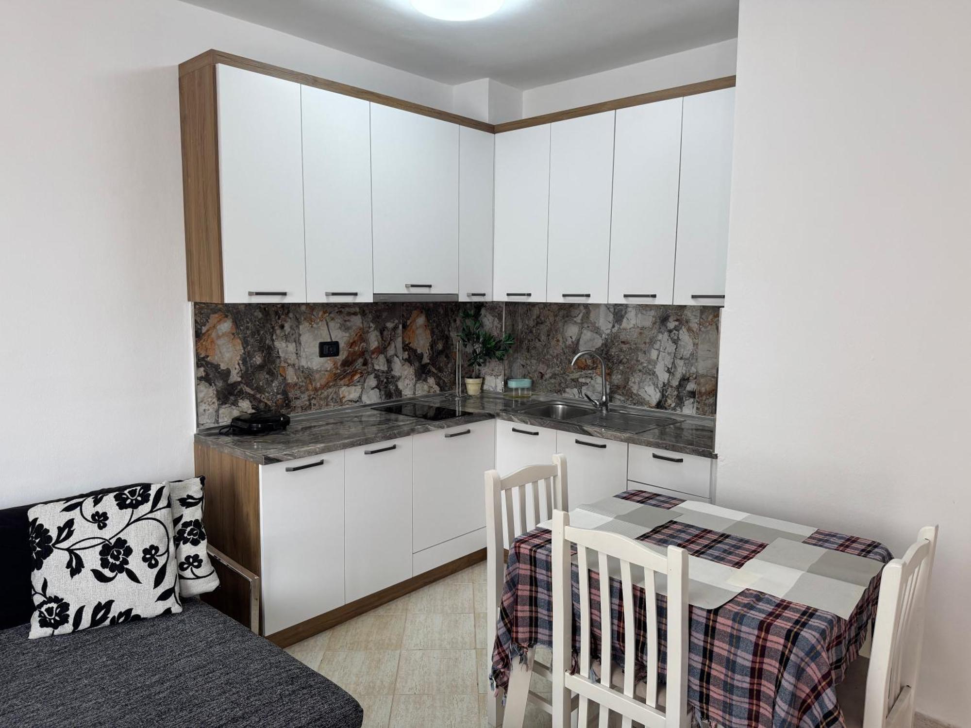 Orkidea Apartments Golem  Bagian luar foto